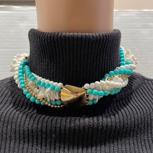 NWOT Vintage necklace